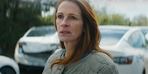 leave the world behind nude|Leave the World Behind review: Julia Roberts stars in a ‘timely